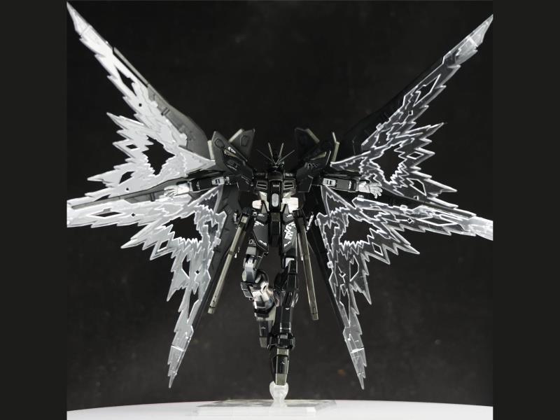 He Gaoke Midnight Colorway Makes A Strong Attack On The Free-Winged Assembly Model Of The Gundam
