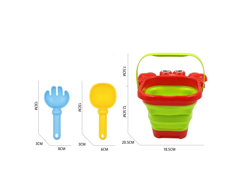 A Set Of 3-Piece Beach Buckets