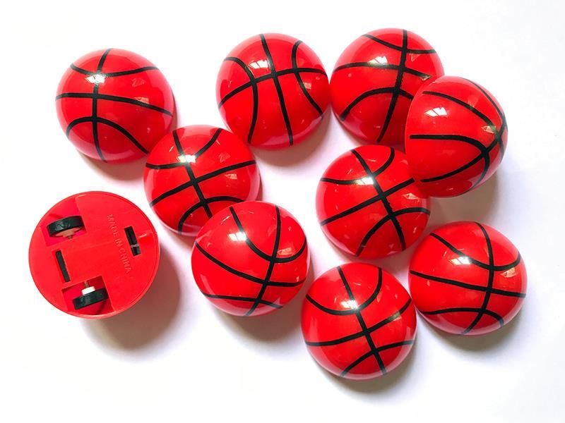 Solid Color Semicircular Pull Back Basketball
