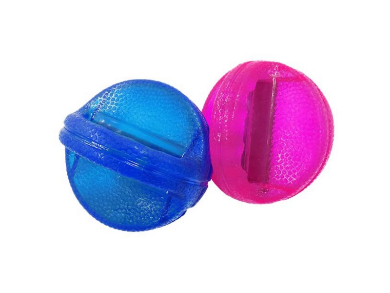 Tpr Food Leak Ball Pet Toy