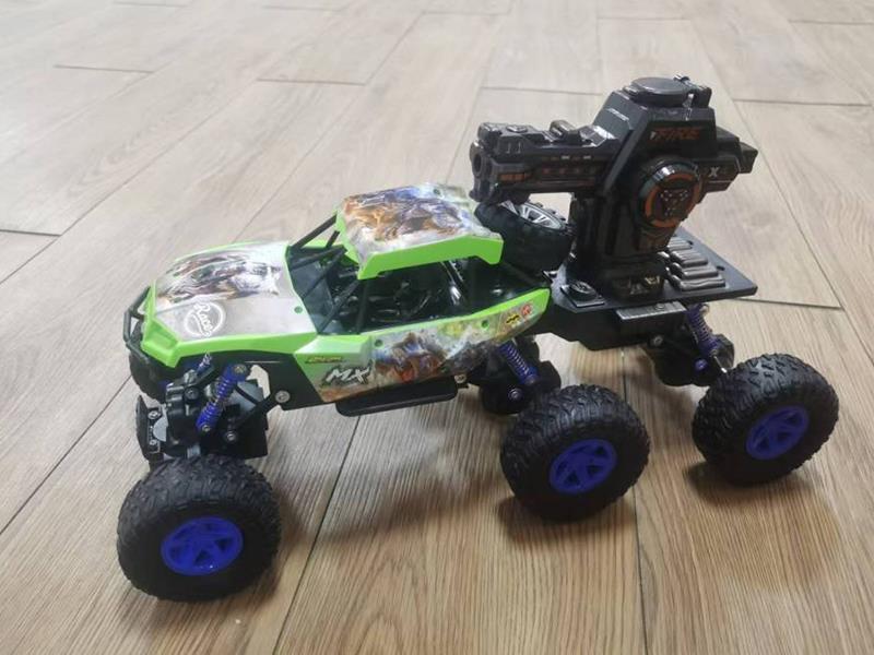 5-Channel Remote Control Six Wheel Water Bomb Climbing Car(Included Batteries)