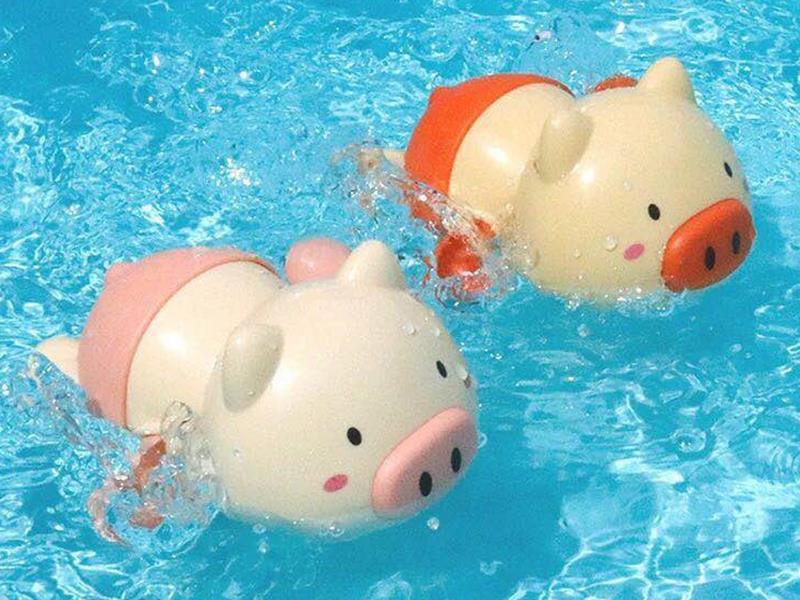 Wind Up Swimming Pig
