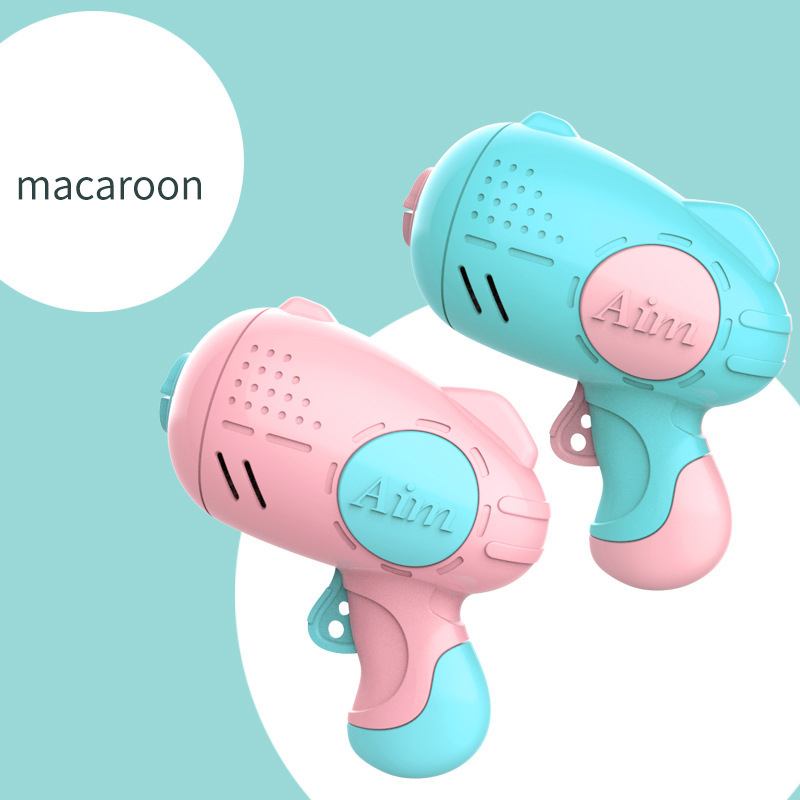The Flying Saucer Gun comes in two macaron colors: green and pink