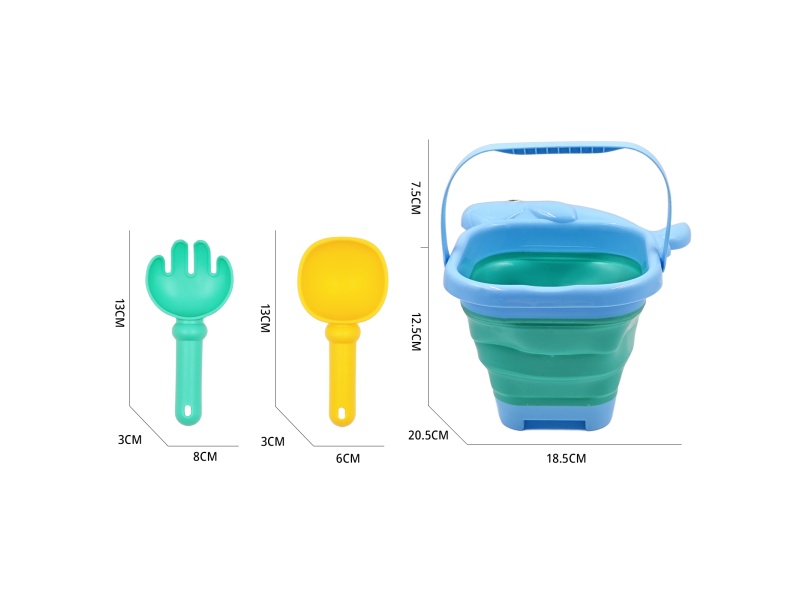 A Set Of 3-Piece Beach Buckets