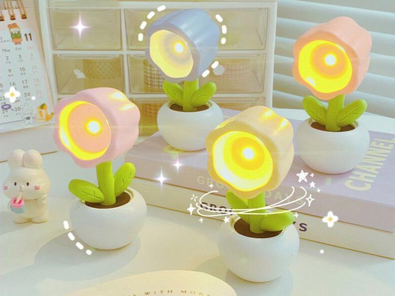 Small Flower Pot Night Light