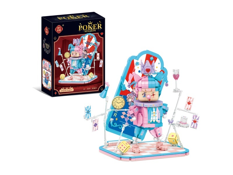 Building Blocks: Playing Cards - King 824 Pieces