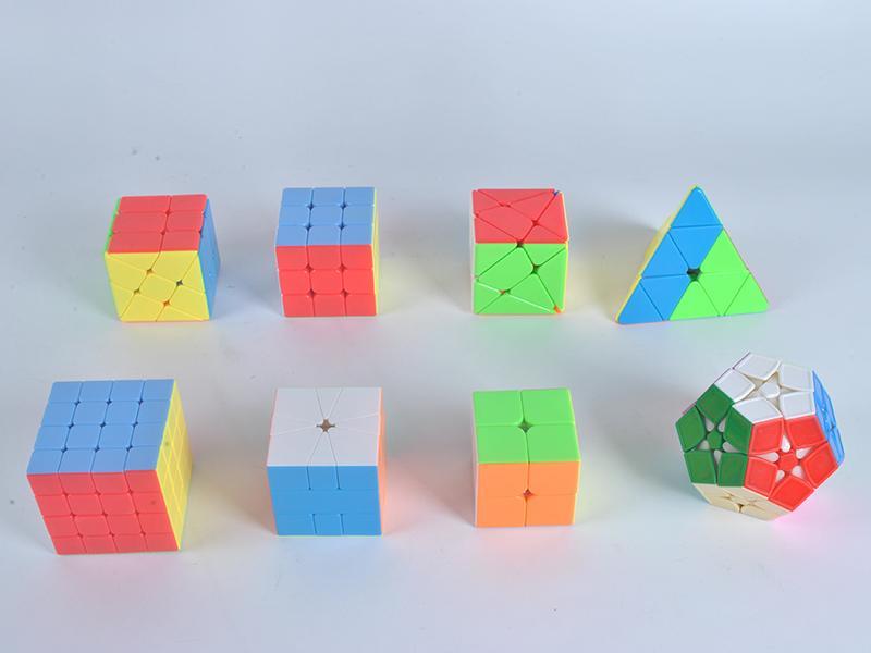 8pcs  Magic Cube