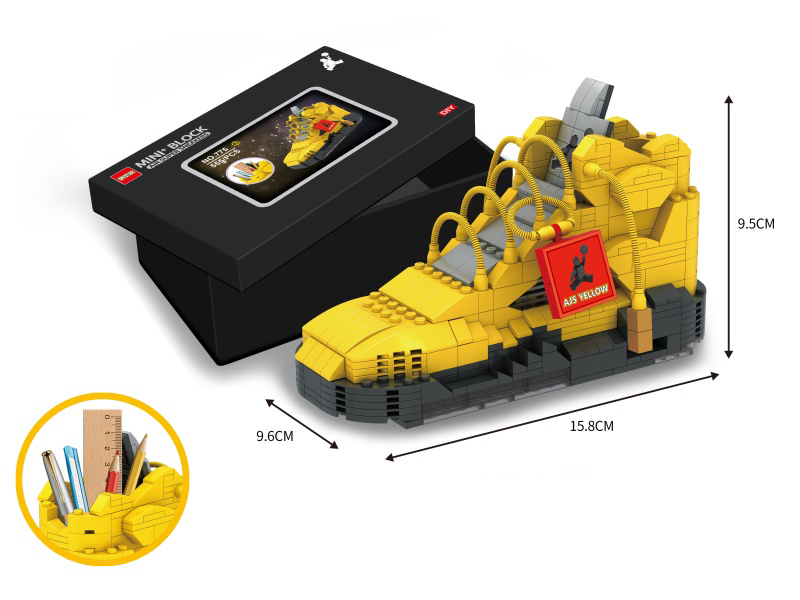 Mini Building Blocks Yellow AJ5 Sneakers Pen Holder 555pcs