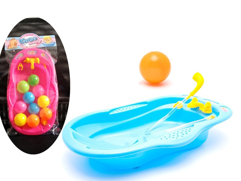 Large Bathtub + Ocean Balls