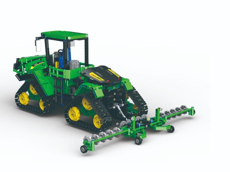 Remote-Controlled Crawler Harvester Building Blocks (1398 Pieces)