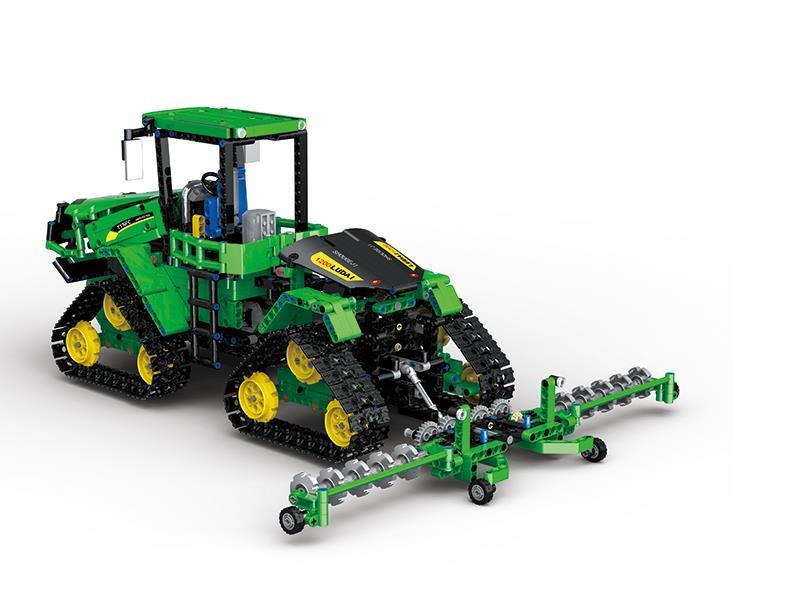 Remote Control Crawler-Type Harvester Building Blocks 1398pcs