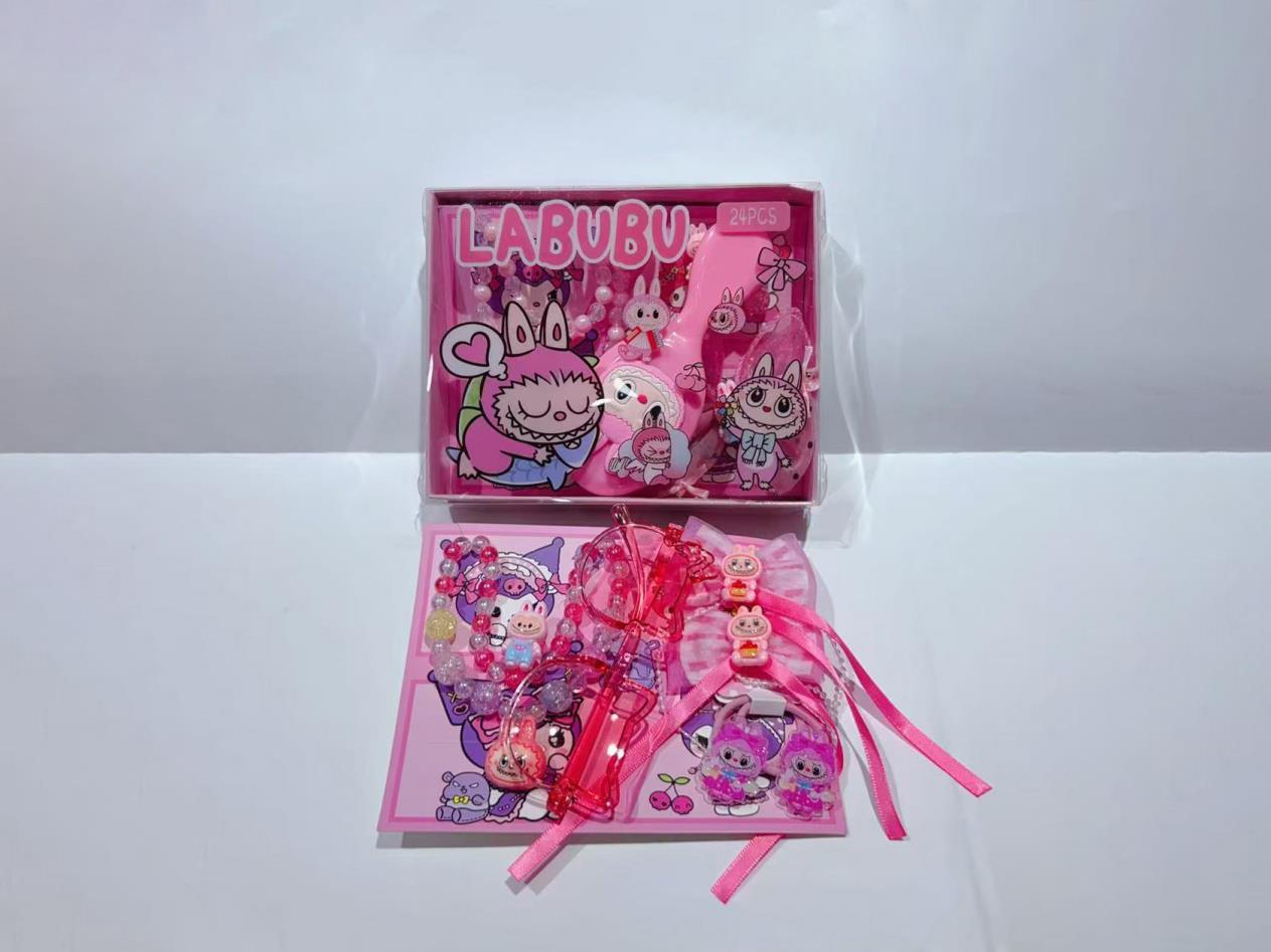 Labub Accessory Set