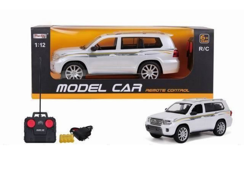 1:12 Four-Way Simulation Toyota Land Cruiser Remote Control Car With Lights And A Regular Remote Control