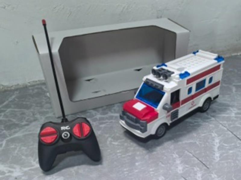 Four-Way Remote Control Ambulance With Light Manual Door Opening