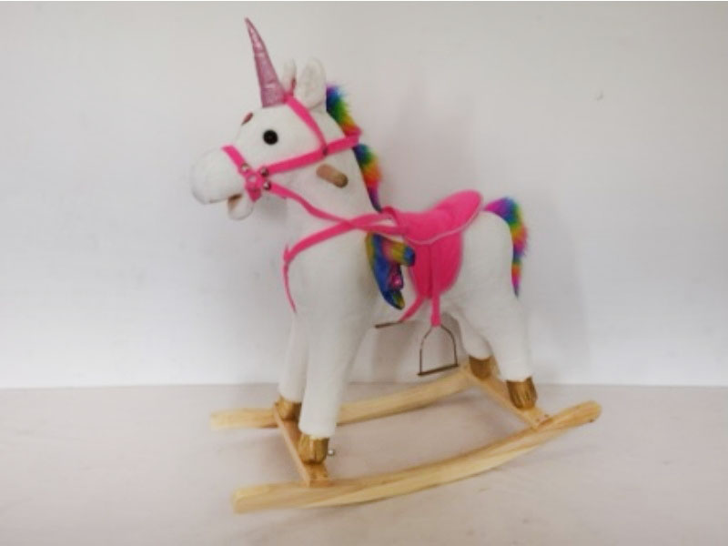 B/O Wooden Rocking Horse With Music