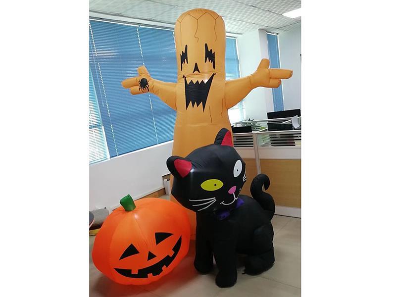 2.4M Ghost tree + Black Cat + Pumpkin