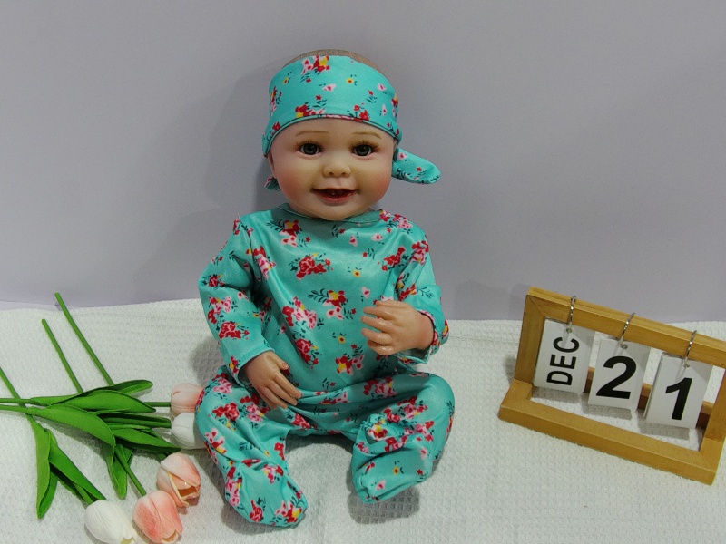 18-Inch High-Quality Imitation Newborn Baby (High Color, With Blue Veins And Blood Vessels Simulating Skin Color, Painted Hair)