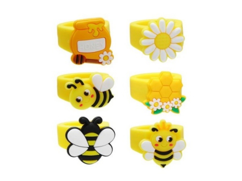 Keychain: Little Bee