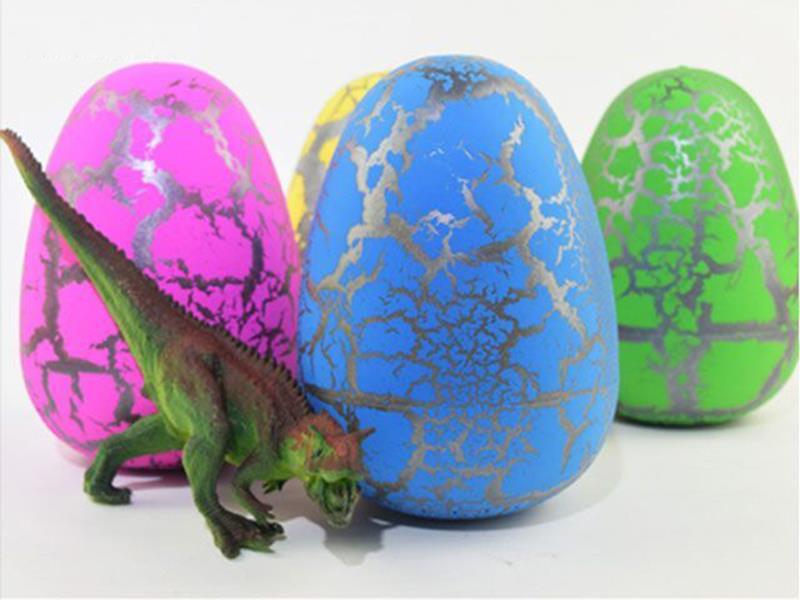 Inflatable Incubates Dinosaur Egg