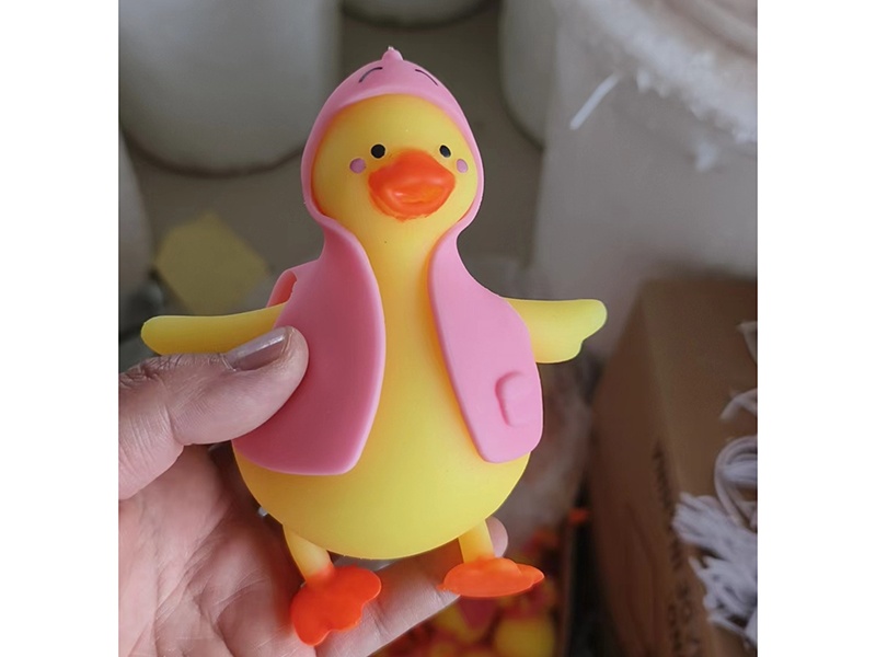 Pinching Fun: Large-Sized Flour Duck