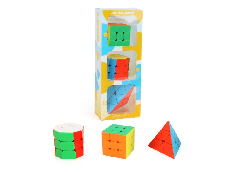 A 3X3 Rubik'S Cube + An Octagonal Cube + A 3X3 Pyramid