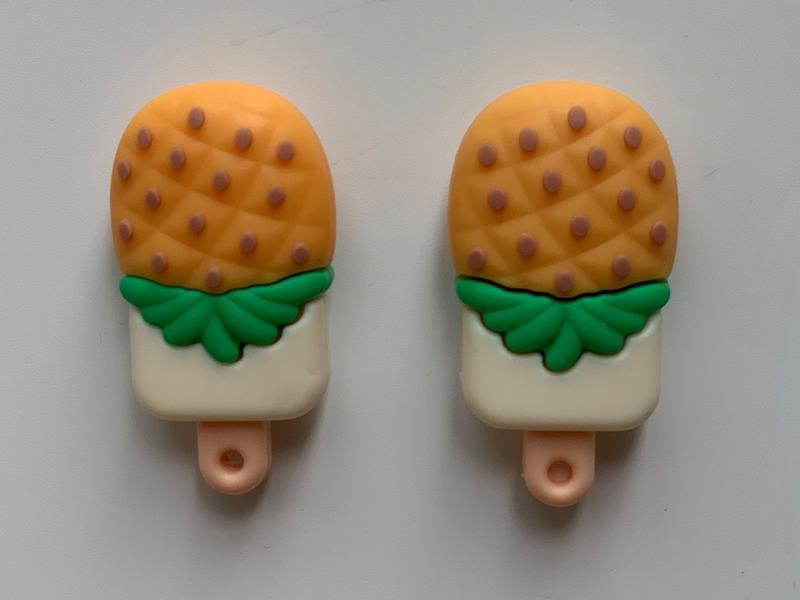 Key Chain: Pineapple Ice Cream