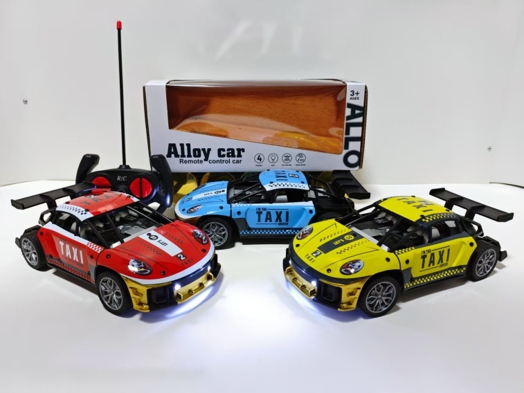 4-Way Alloy Remote Control Car (Including Electricity And Lights)