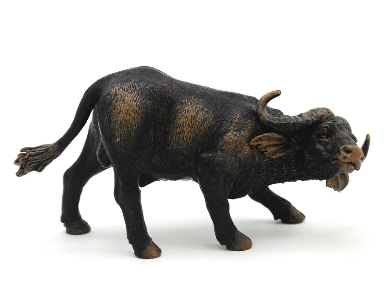 African Buffalo (Aggressive)