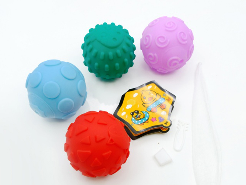 Vinyl Big Emoji Ball Set With Bb Whistle