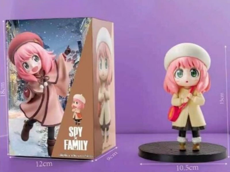 Backpack Ania (White Hat Version) Figurine