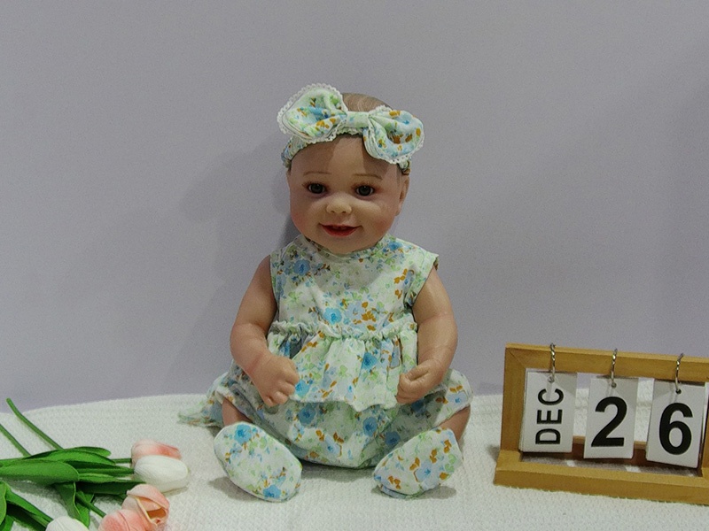 18-Inch High-Quality Imitation Newborn Baby (High Color, With Blue Veins And Blood Vessels Simulating Skin Color, Painted Hair)