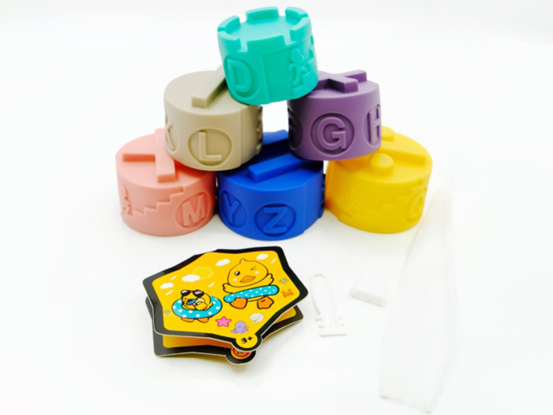 Vinyl Letter Tower Set With Automatic Whistle