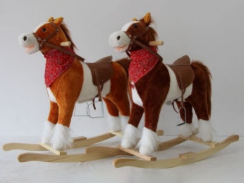 B/O Wooden Rocking Horse With Music