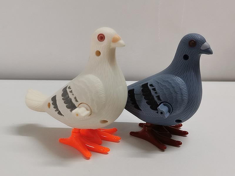 Wind Up Jumping Pigeon
