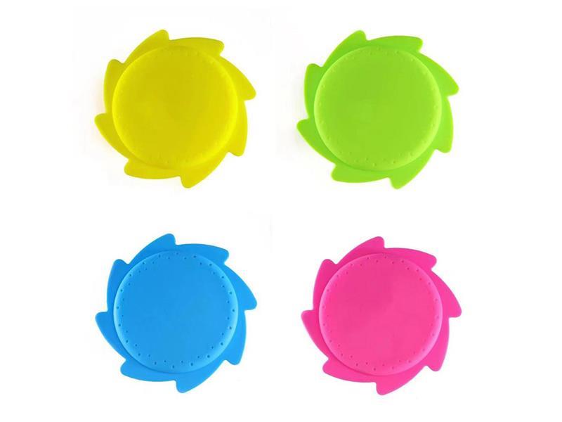 Water Spraying Frisbee