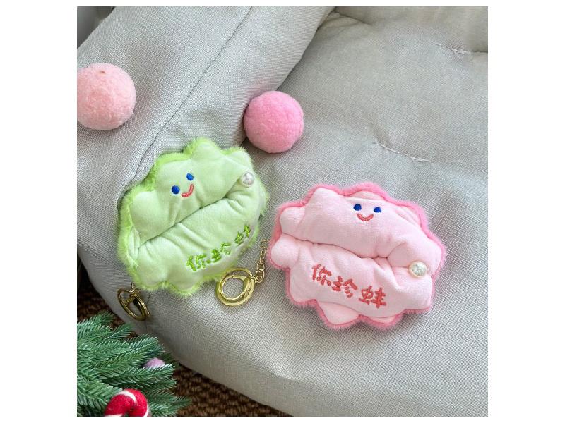 "Fun Ocean Series Pendant - Your Precious Clam (Golden Buckle)