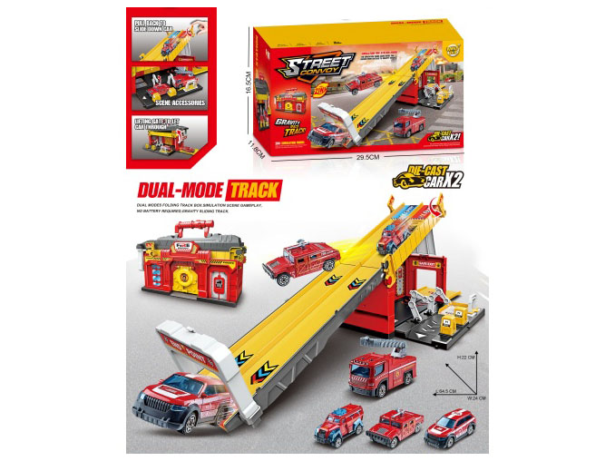 The parking lot for the catapult racing track in the city fire department is equipped with two alloy vehicles