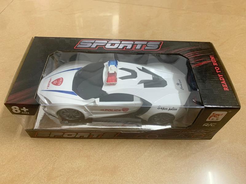 1:16 4-Channel Remote Control Police Car(Not Included Batteries)