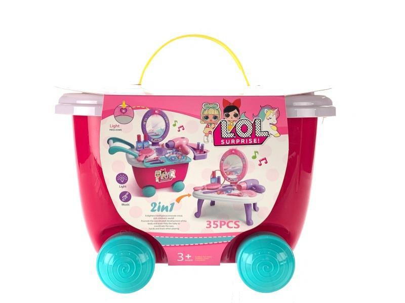 Play Family Storage Surprise Beauty Car (Lighting And Music)