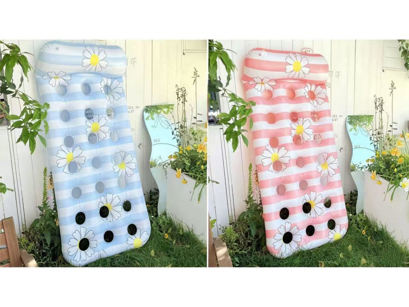 Daisy Hole Float Platform