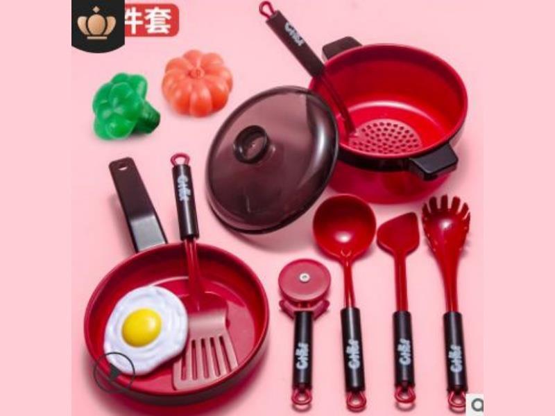 11-Piece Set Of Large Kitchenware (Random Fruits And Vegetables)