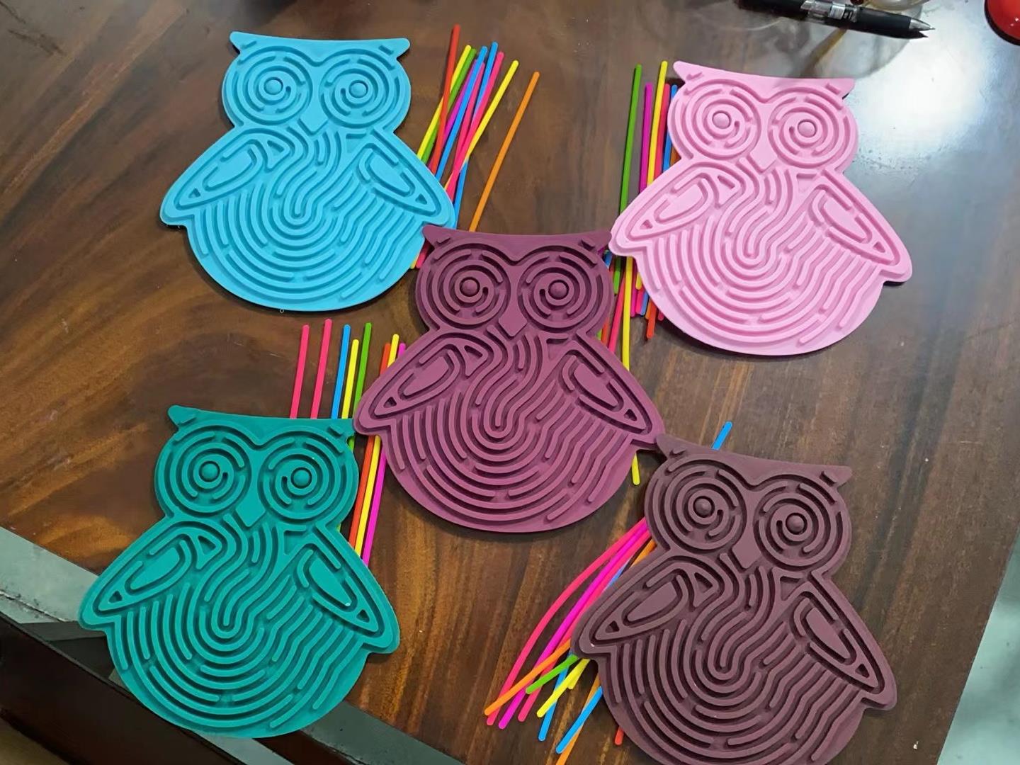 Eagle Head Twisting Stress Relief Board