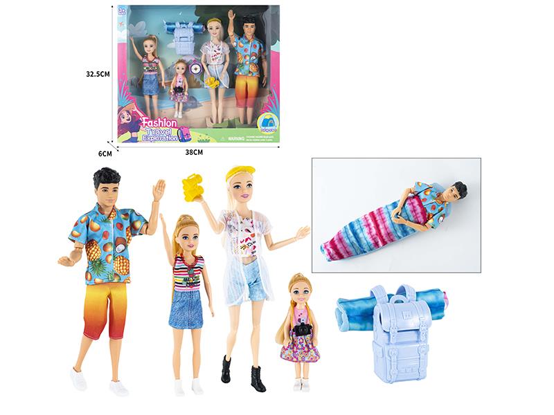 Family Of 4 Dolls Fashion Travel Exploration Set