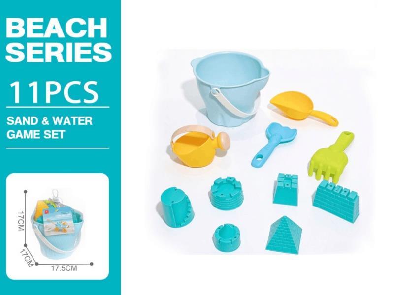 A Set Of 11 Beach Toys