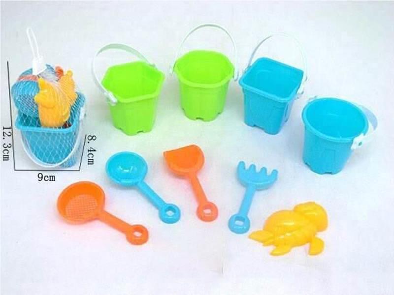 Six Large Barrels On The Beach of Zhuang