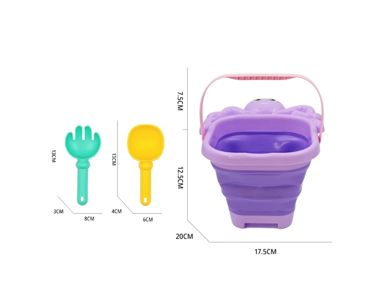 A Set Of 3-Piece Beach Buckets