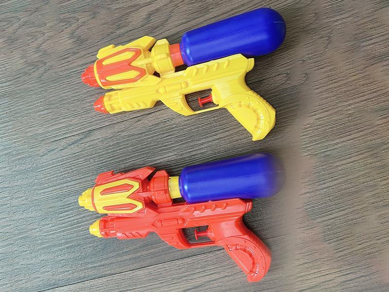 WATER GUN TOYS