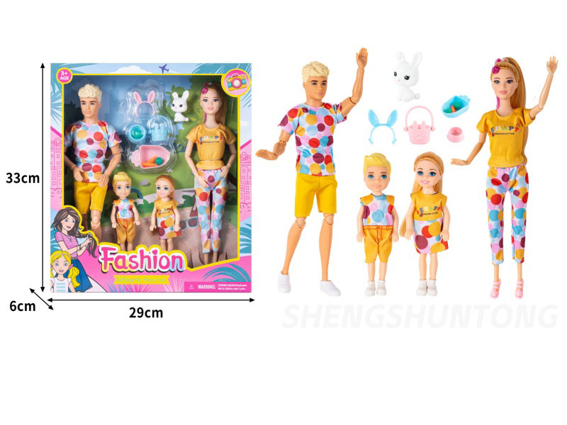 A Family Of Four With The Little White Rabbit Radish Vacuum Forming Set