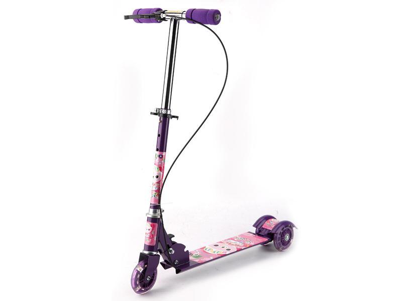 Iron Three - Wheeled Scooter With Lights