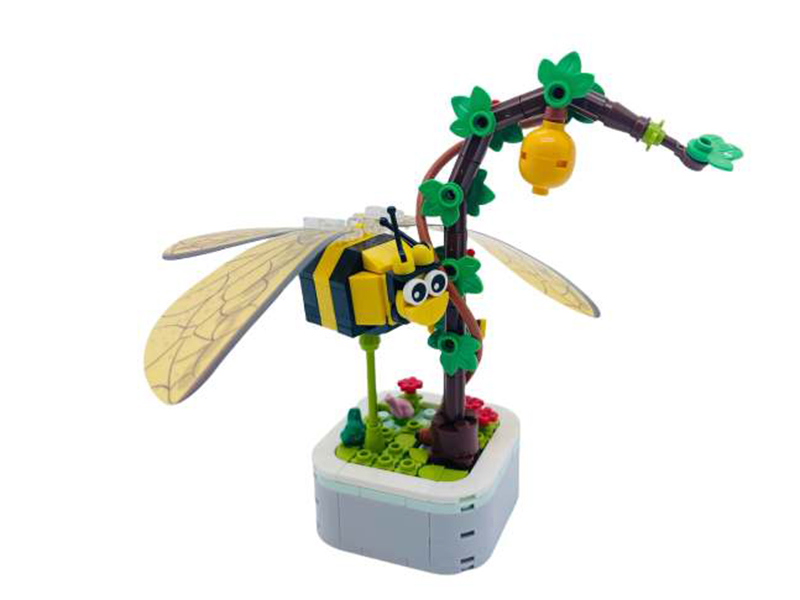Bee And Potted Plant Small Particle Building Blocks